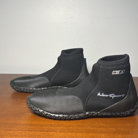 NeoSport Wetsuits 3mm Low Top Boot - Picture 5 of 7